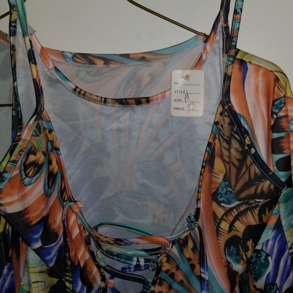 Womens Fashion Swimsuit & Cover up. - Picture 2 of 4